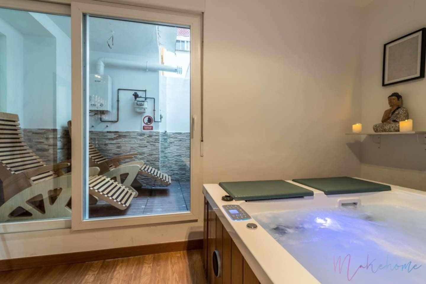 Lujo A Tu Alcance Con Spa Y Garaje Pleno Centro Уэльва Экстерьер фото