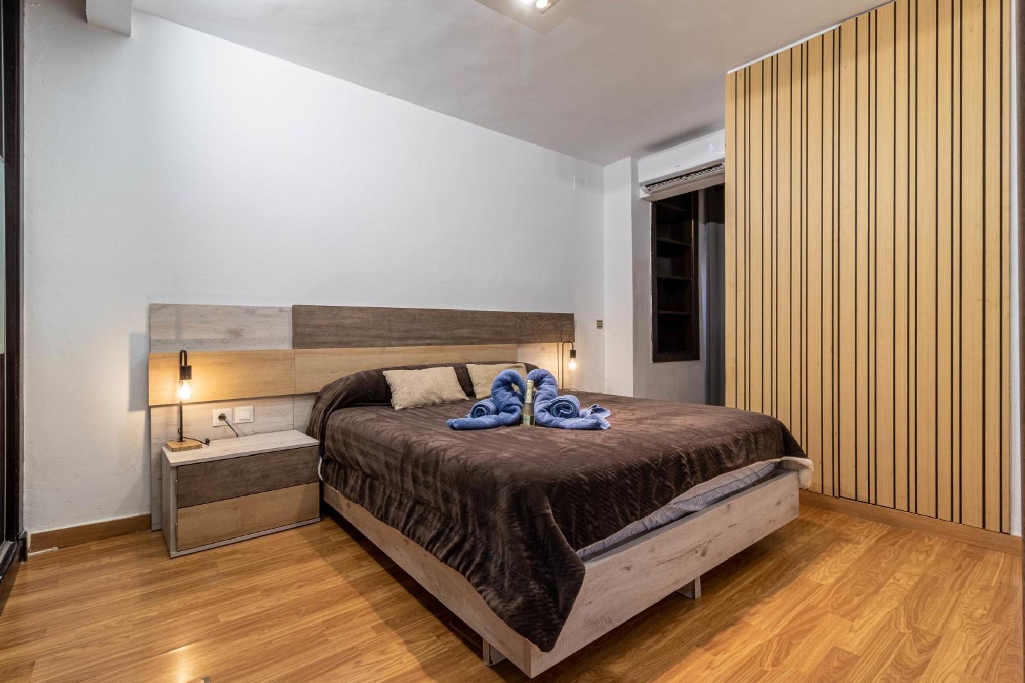Lujo A Tu Alcance Con Spa Y Garaje Pleno Centro Уэльва Экстерьер фото