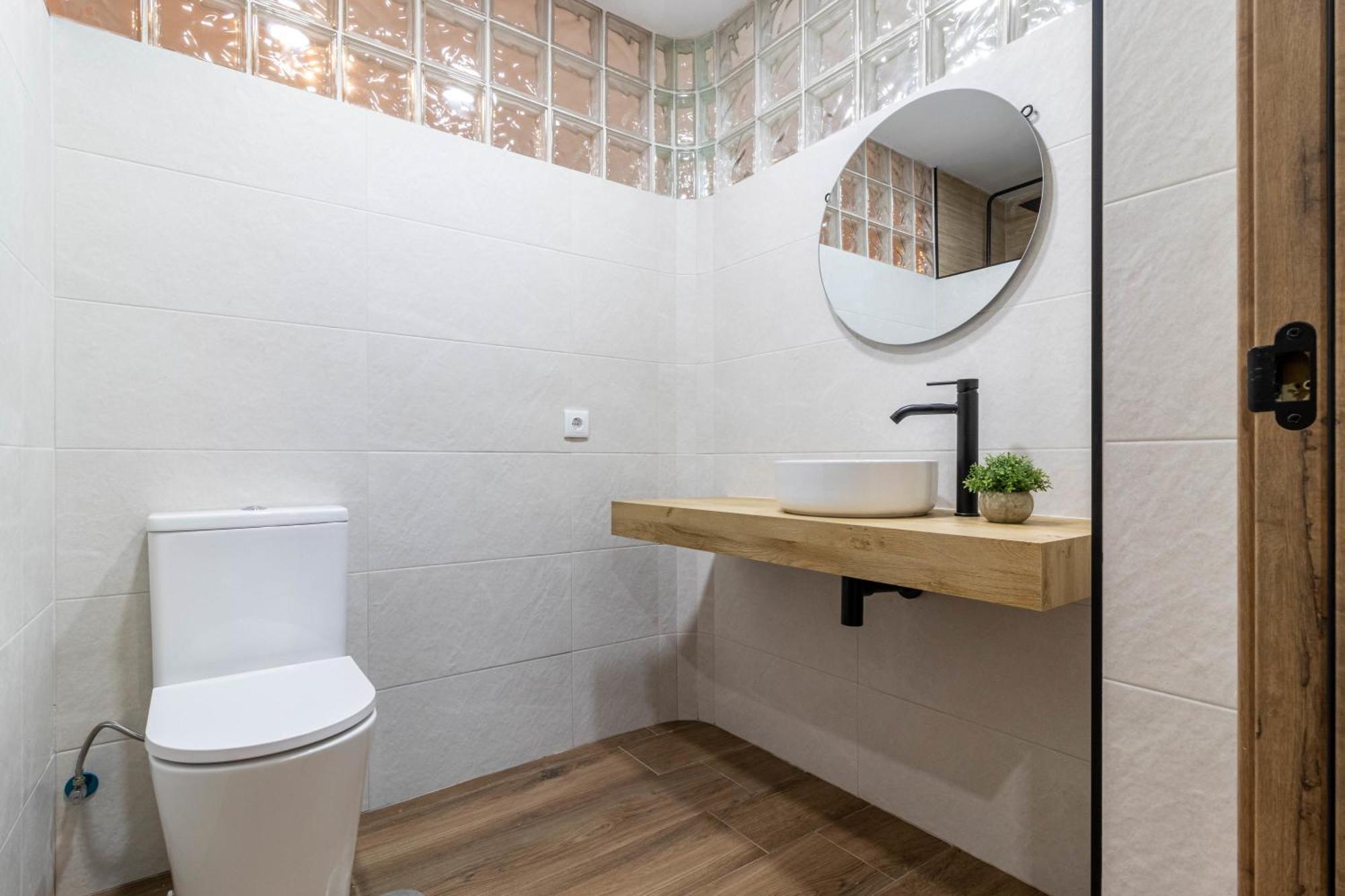 Lujo A Tu Alcance Con Spa Y Garaje Pleno Centro Уэльва Экстерьер фото
